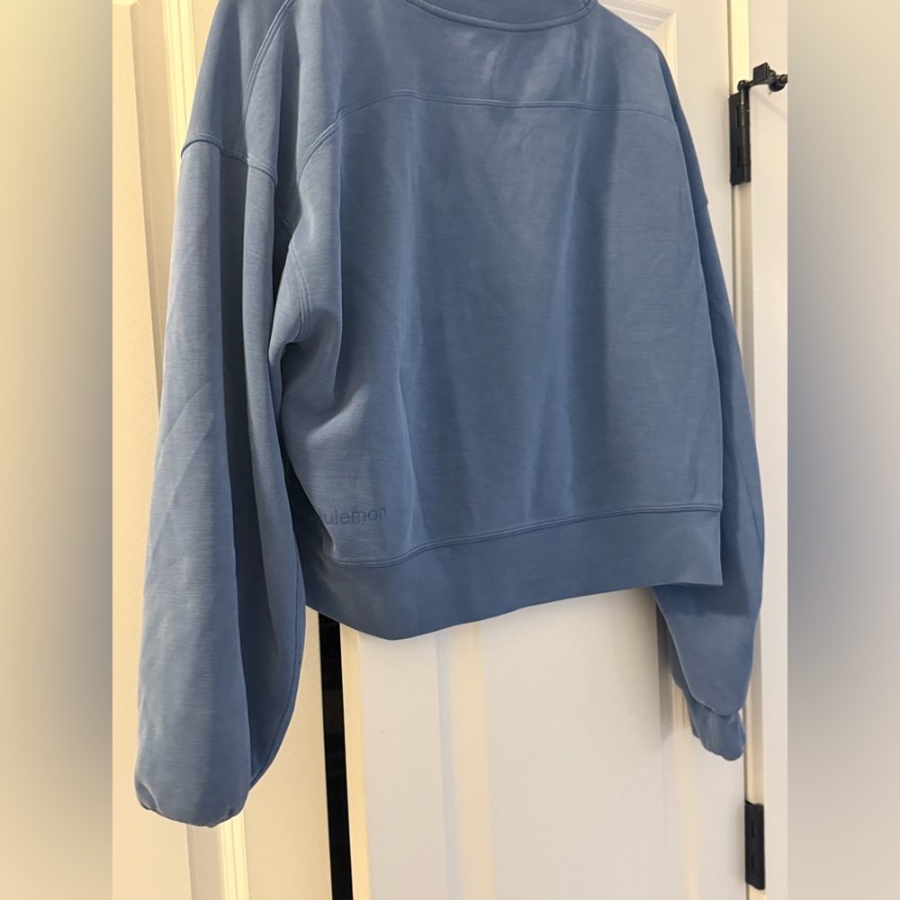 Softstream Blue Cropped Sweater - image 1